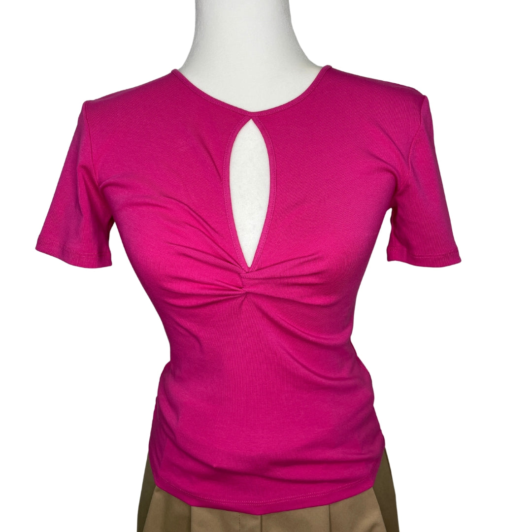 Camiseta cut out fucsia