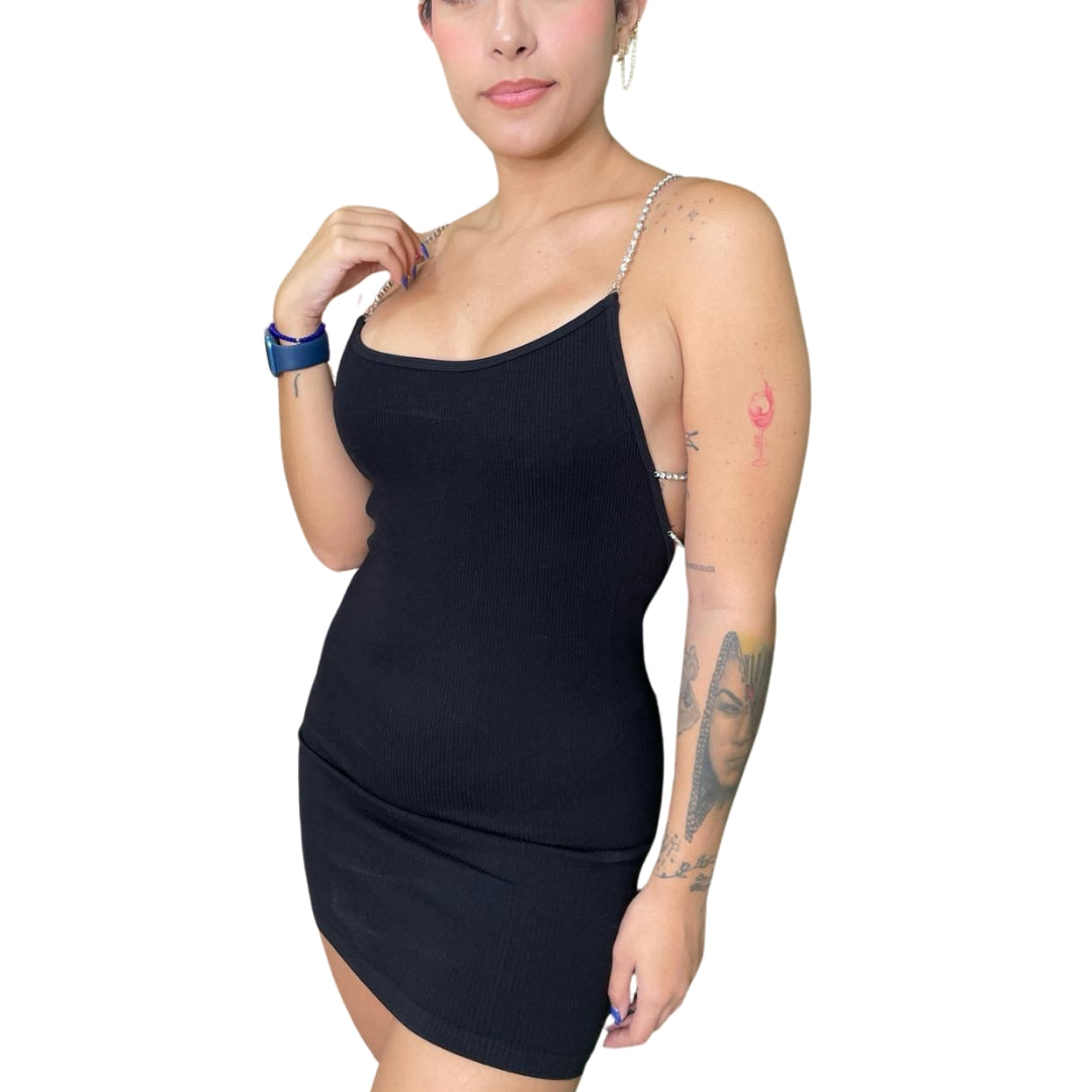 Vestido mini corto detalles de joyas