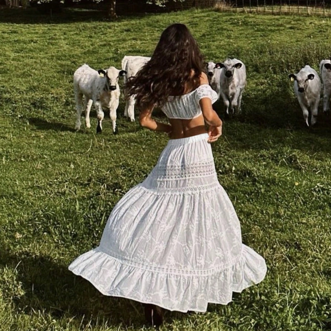 Vestido de playa para mujeres con falda bordada