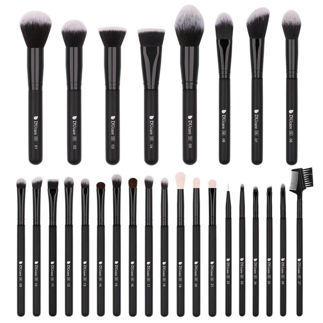 Set de brochas negras Classick Blakc 27 pcs DF2725